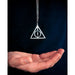 23023_harry-potter-xenophilius-lovegoods-heiligtuemer-des-todes-kette-action.jpg