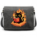 Gato Negro Leyendo "Evil Plans" - Planes Malvados con Estilo - Vista Principal Bolsa