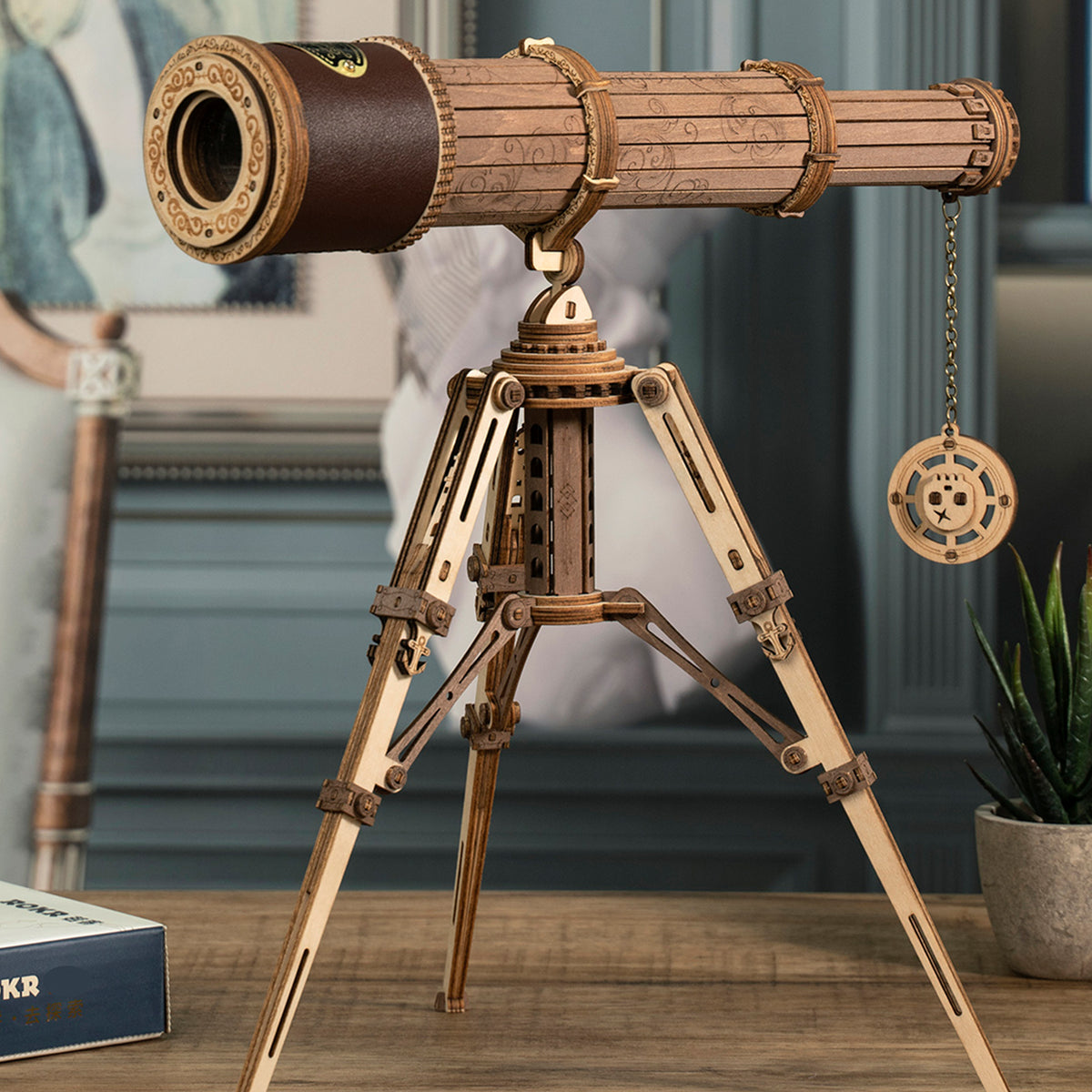 Seafarer's Telescope Wood Construction Kit — getDigital