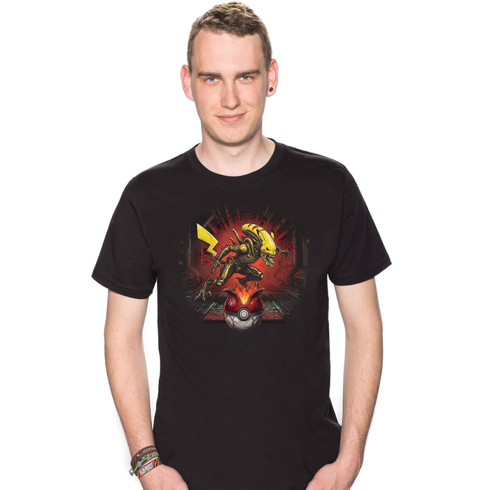 A Wild Xenomorph Appeared! - T-Shirt Man Colin