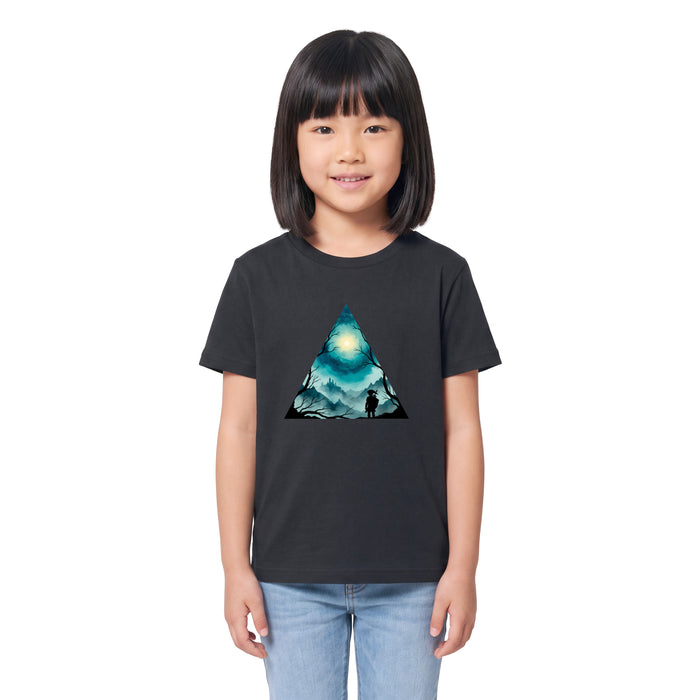 Triangle Landscape - Kindershirt Model Mädchen 2