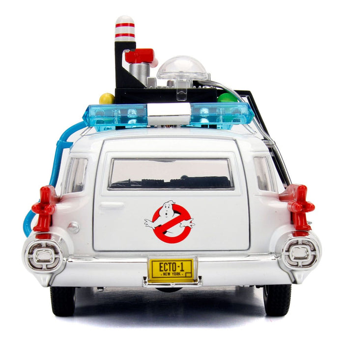 Los Cazafantasmas Coche a Escala ECTO-1 1/24