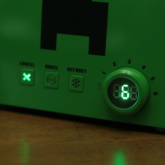 Tostapane Minecraft Creeper dal design a cubo
